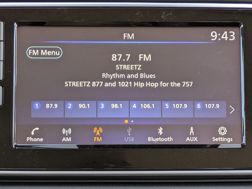 2025 Nissan Versa S Image 16 of 24