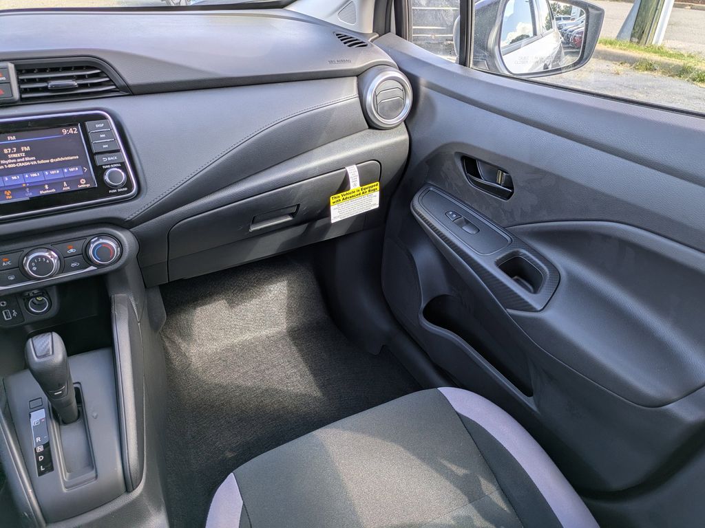 2025 Nissan Versa S Image 14 of 24