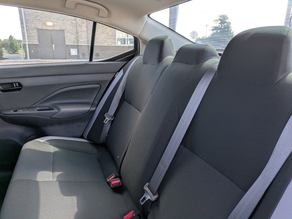2025 Nissan Versa S Image 11 of 24