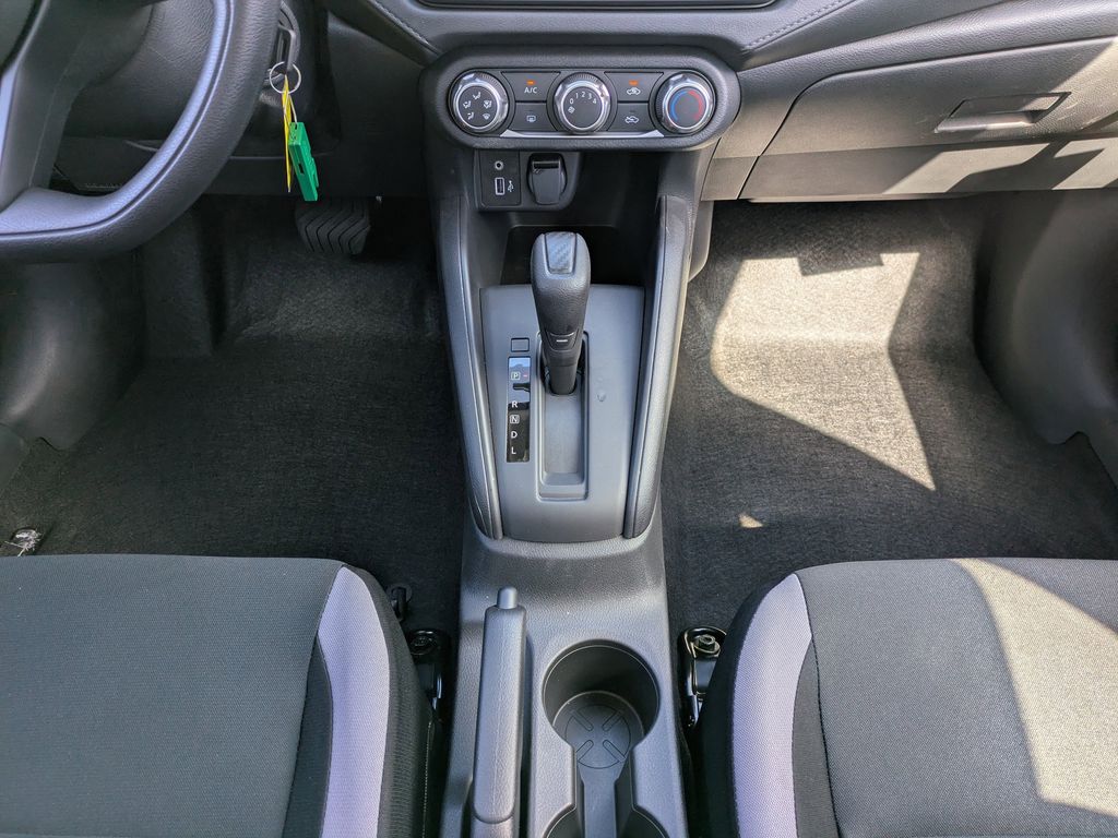 2025 Nissan Versa S Image 18 of 24