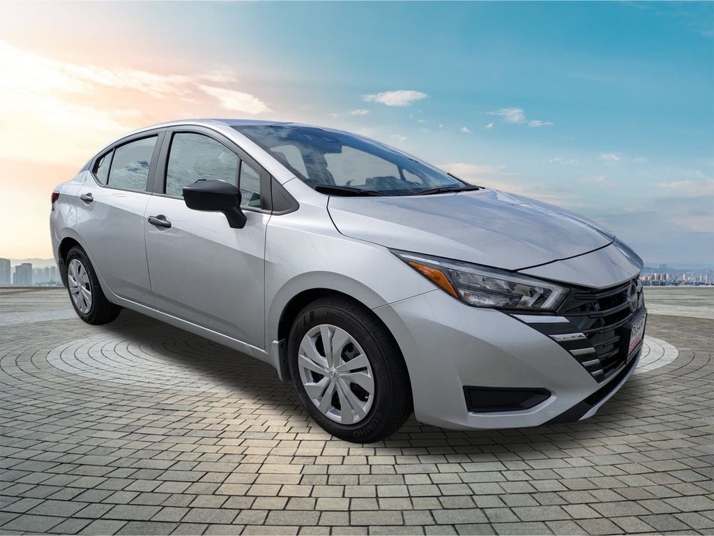 2025 Nissan Versa S Image 3 of 24