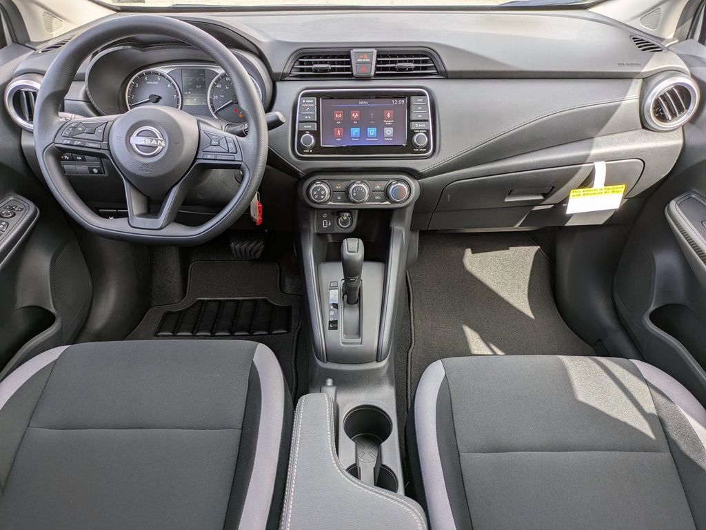 2025 Nissan Versa S Image 13 of 24