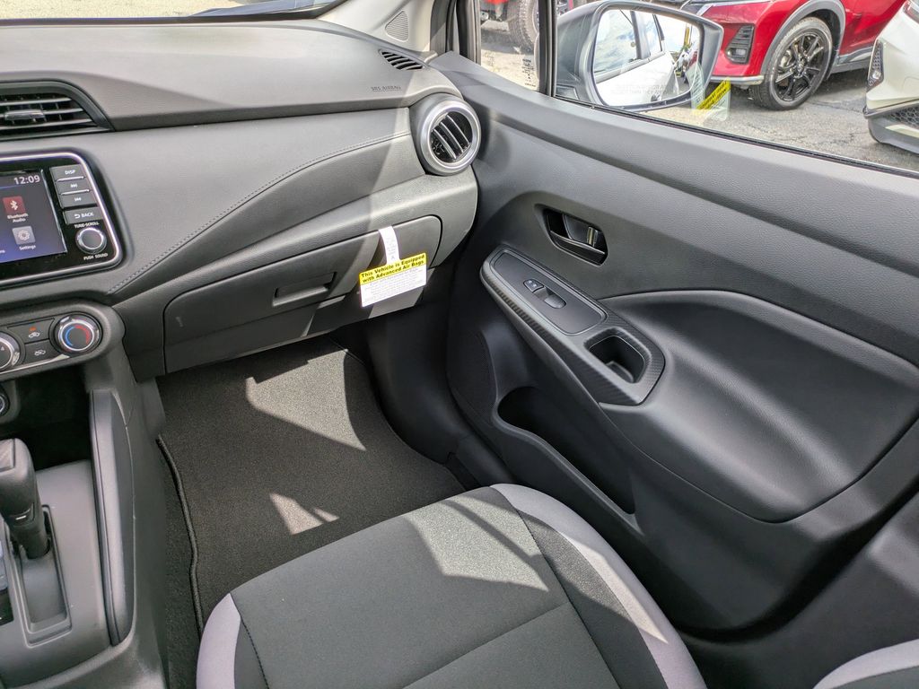 2025 Nissan Versa S Image 14 of 24