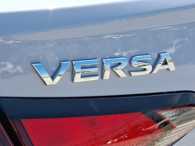 Vehicle image 25 of 28