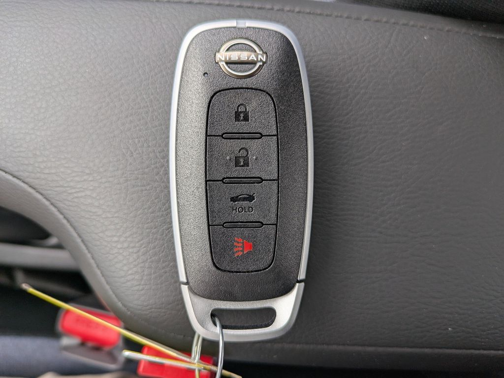 2025 Nissan Versa SV Image 20 of 26