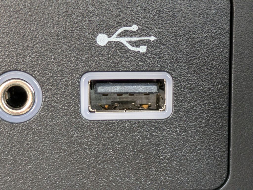 2025 Nissan Versa SV Image 25 of 26