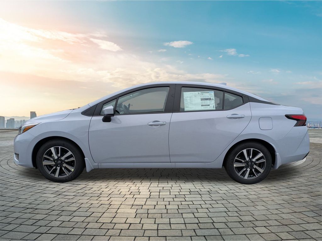 2025 Nissan Versa SV Image 9 of 26