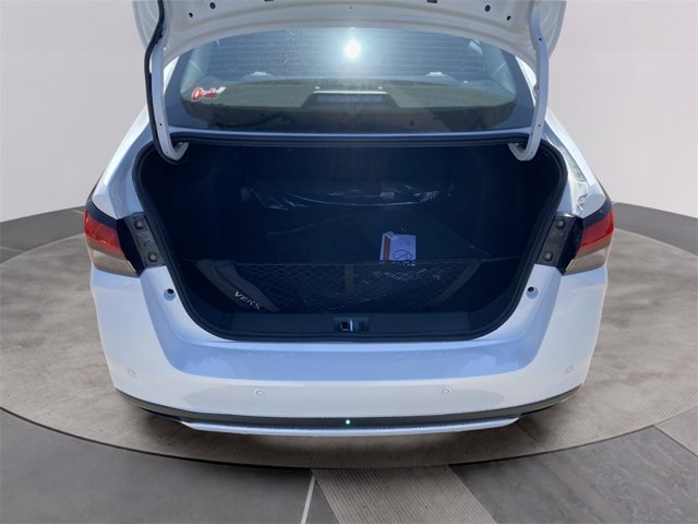 Vehicle image 19 of 19
