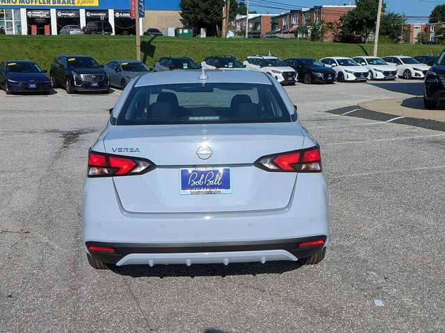 2025 Nissan Versa SV Image 7 of 27