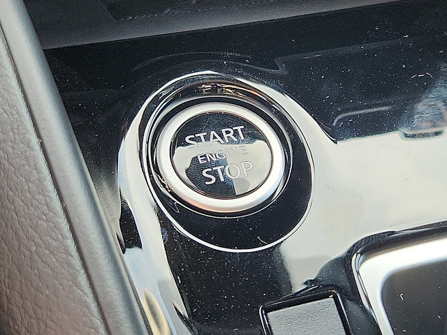 2025 Nissan Versa SV Image 23 of 27