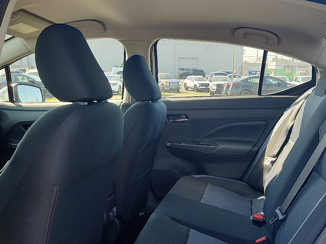 2025 Nissan Versa SV Image 12 of 27