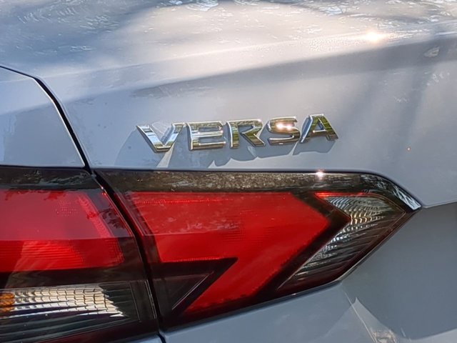 2025 Nissan Versa SV Image 15 of 15