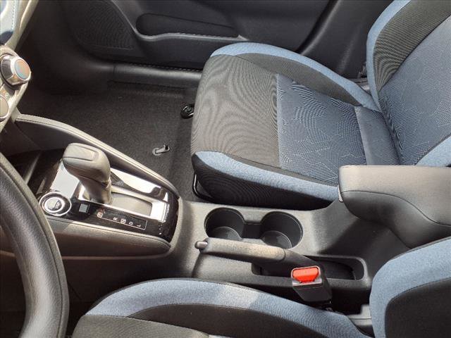 2025 Nissan Versa SV Image 16 of 31