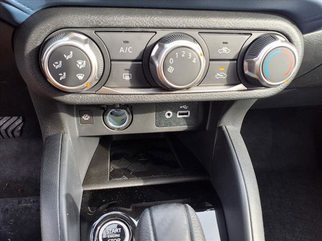 2025 Nissan Versa SV Image 24 of 31