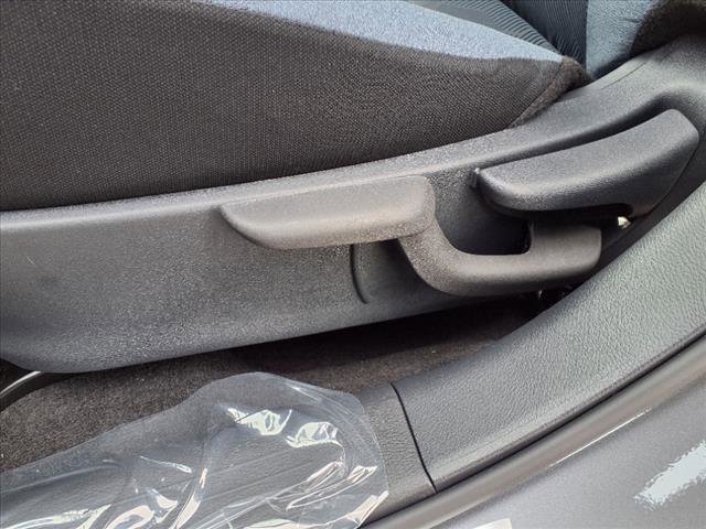 2025 Nissan Versa SV Image 20 of 31