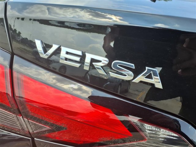 2025 Nissan Versa SV Image 30 of 31