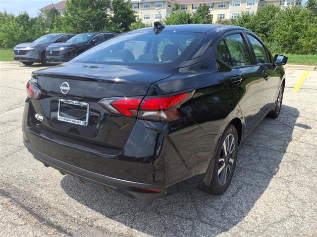 2025 Nissan Versa SV Image 4 of 31