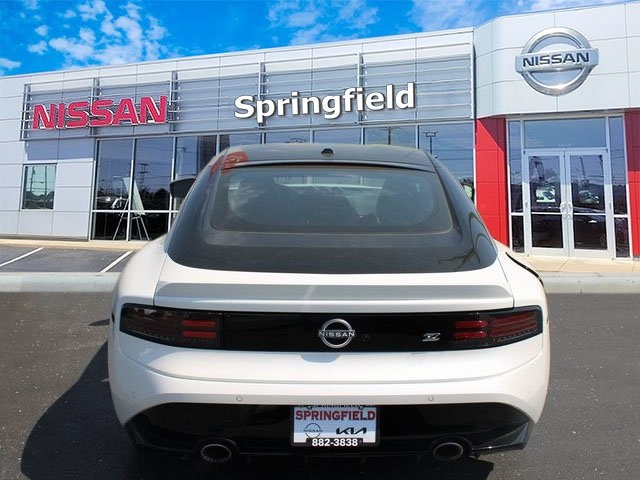 2025 Nissan Z Performance Image 4 of 18