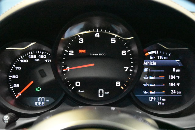 2025 Porsche 718 Cayman Style Edition Image 11 of 29