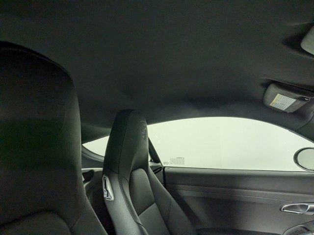 Vehicle image 13 of 25