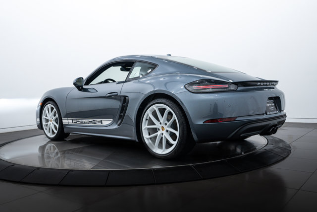 2025 Porsche 718 Cayman Style Edition Image 7 of 26