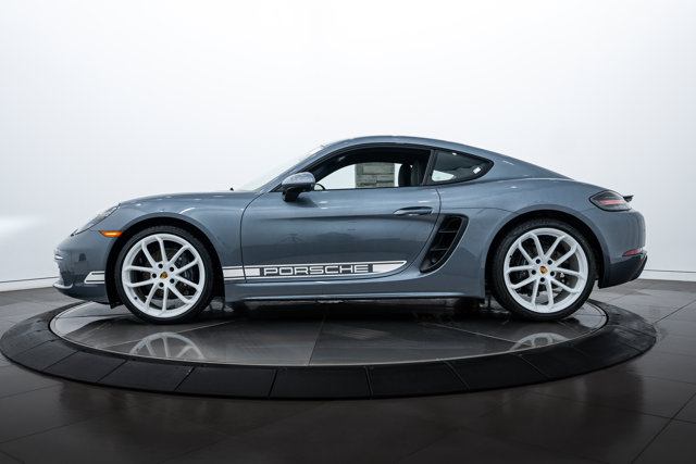 2025 Porsche 718 Cayman Style Edition Image 8 of 26