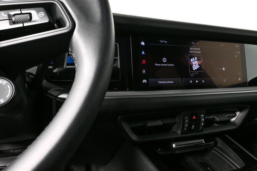 2025 Porsche Cayenne Base Image 36 of 38