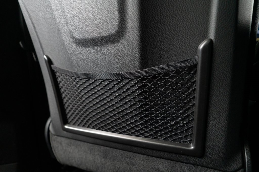 Vehicle image 44 of 46