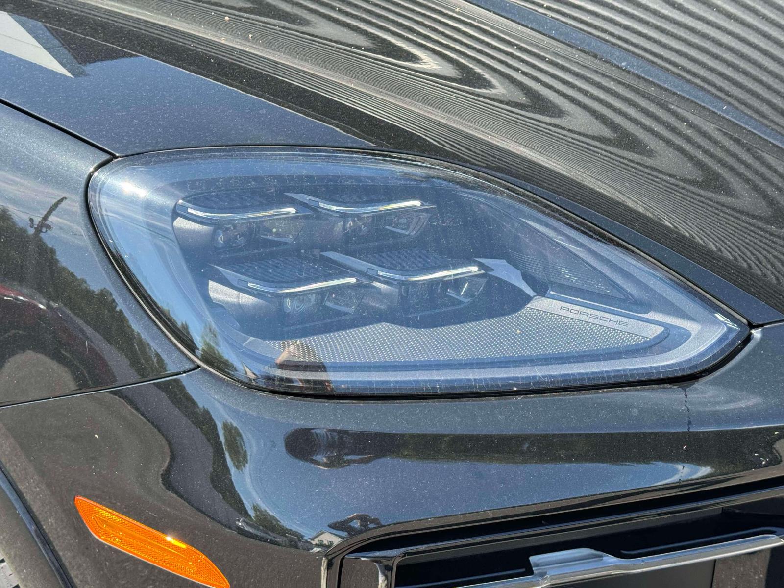 2025 Porsche Cayenne GTS Image 24 of 25