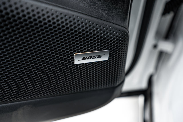 2025 Porsche Macan Electric 4S Image 25 of 26