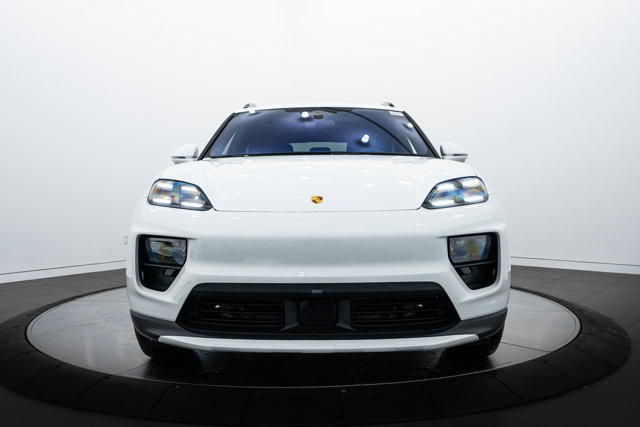 2025 Porsche Macan Electric 4S Image 2 of 26