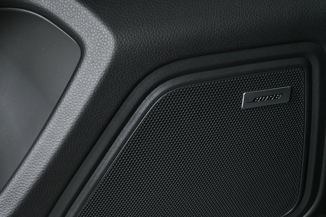 2025 Porsche Macan Base Image 37 of 39