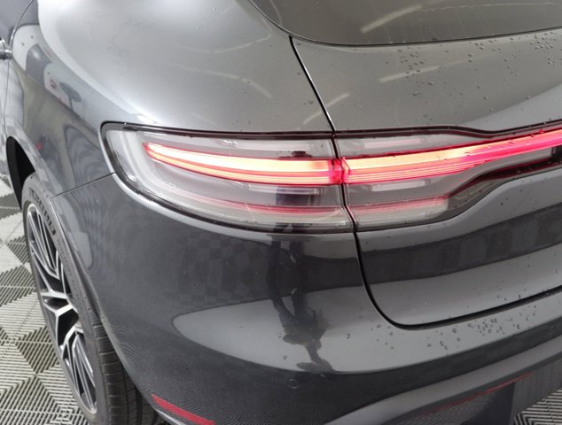 2025 Porsche Macan Base Image 34 of 34