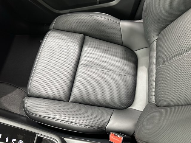 2025 Porsche Macan Base Image 56 of 62