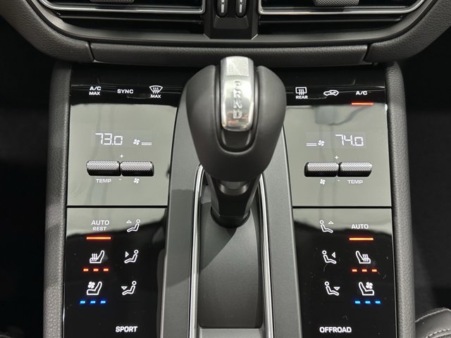 2025 Porsche Macan Base Image 53 of 62