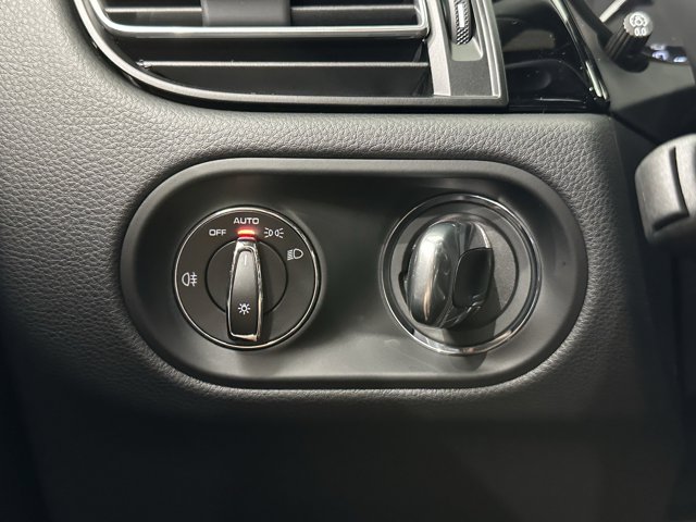 2025 Porsche Macan Base Image 62 of 62