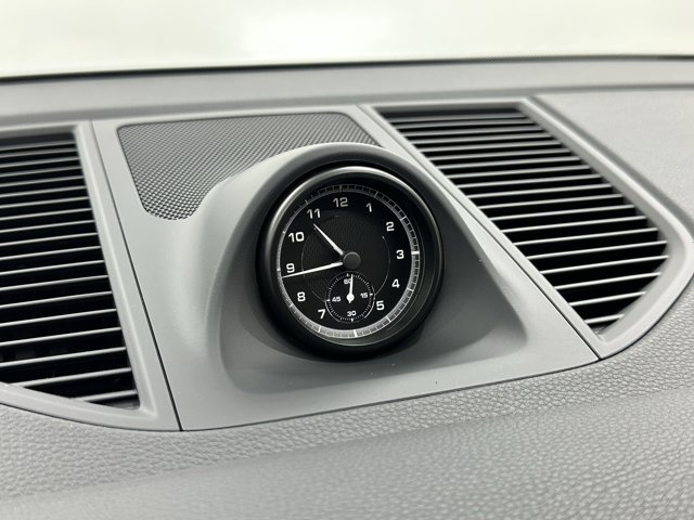 2025 Porsche Macan Base Image 58 of 62