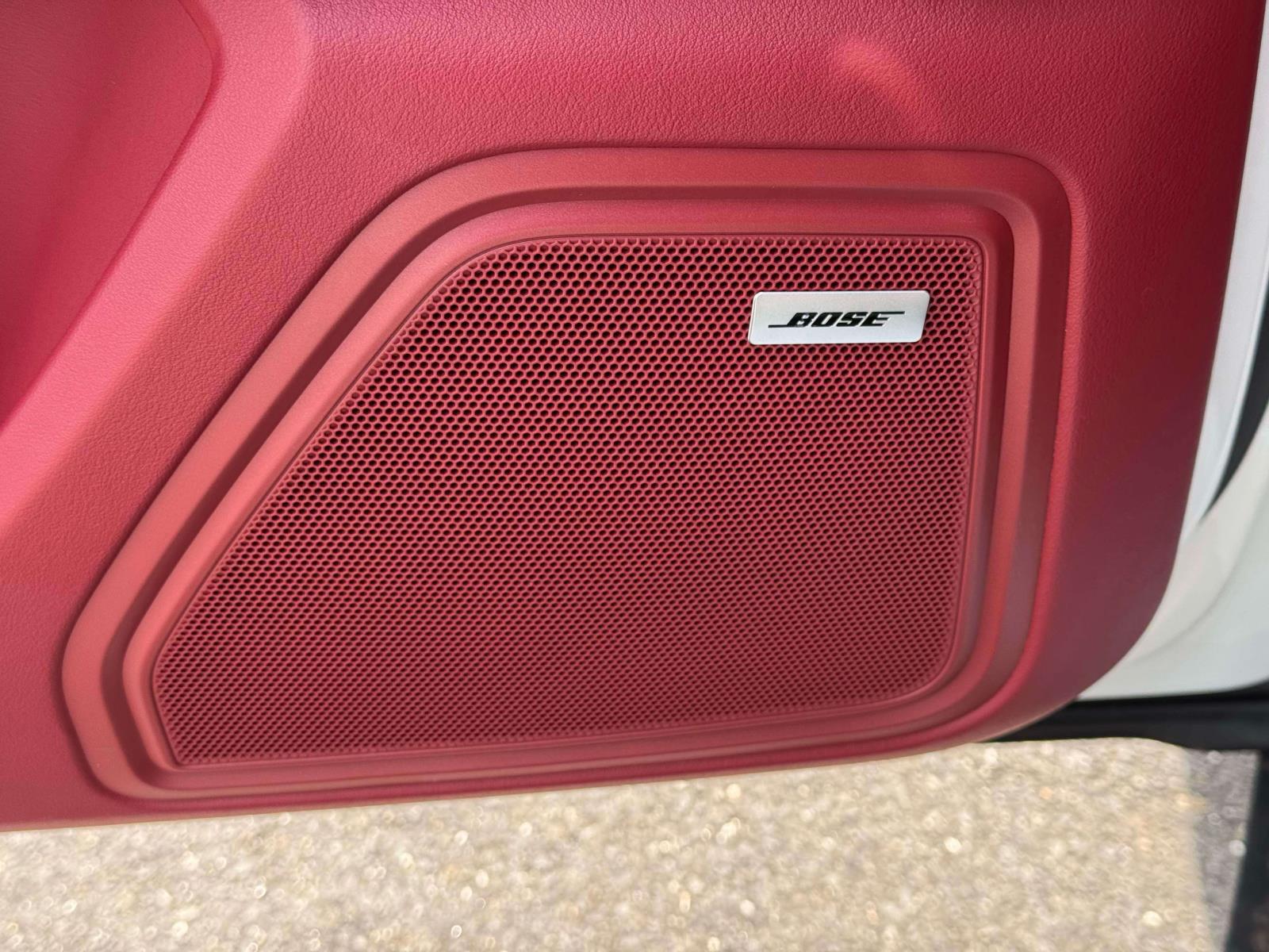 2025 Porsche Macan Base Image 25 of 25