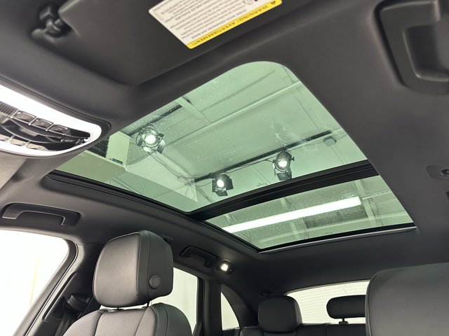 2025 Porsche Macan Base Image 57 of 60