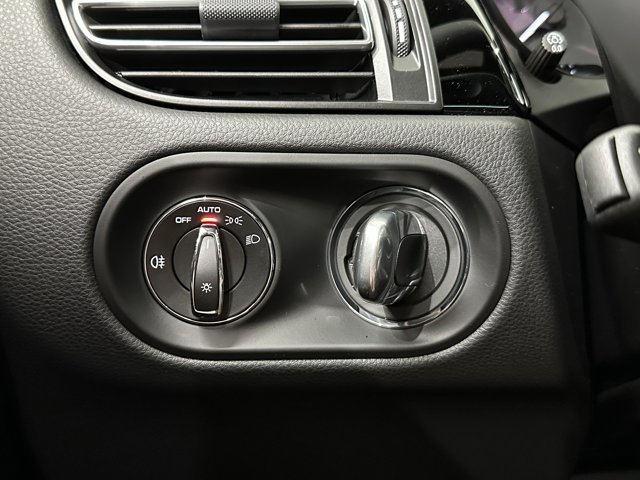 2025 Porsche Macan Base Image 54 of 60