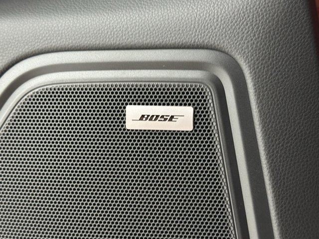 2025 Porsche Macan Base Image 45 of 60