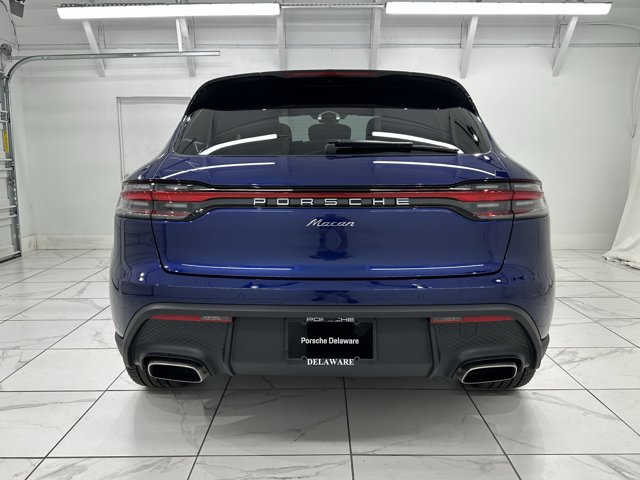 2025 Porsche Macan Base Image 8 of 61