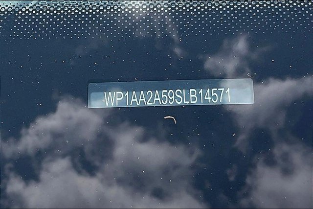 Vehicle image 14 of 15