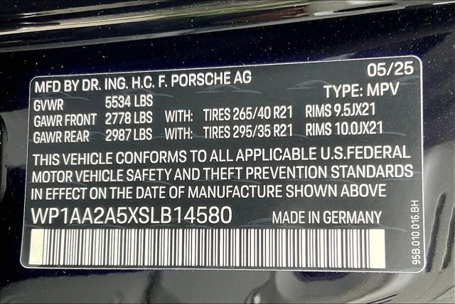 Vehicle image 14 of 15