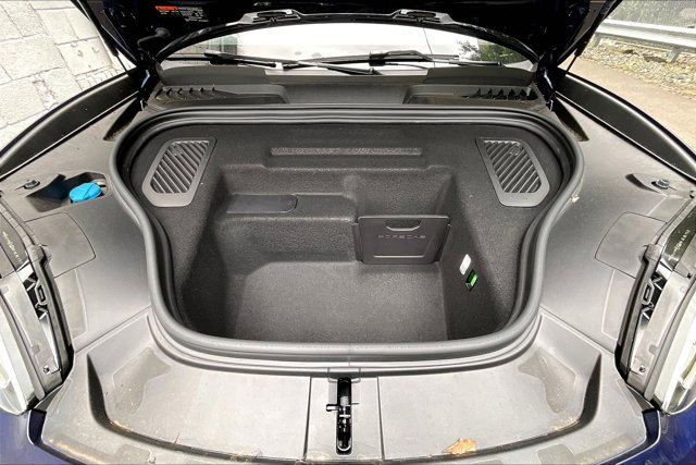 Vehicle image 8 of 15