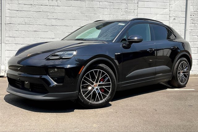 Vehicle image 1 of 15