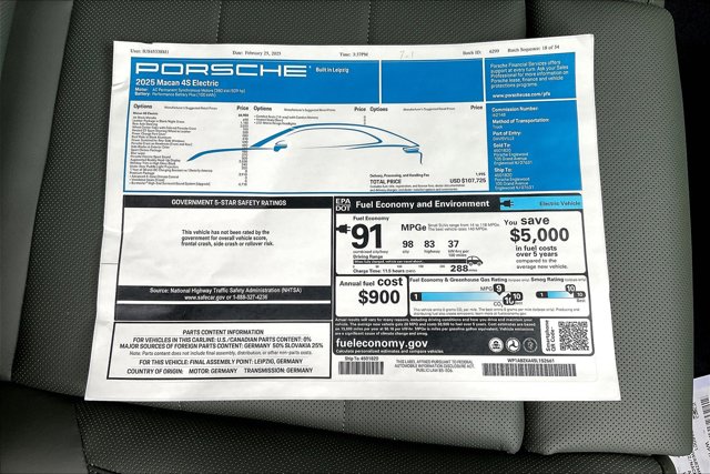 Vehicle image 14 of 15