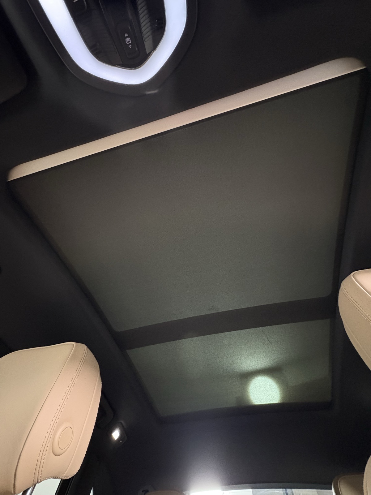 2025 Porsche Macan S Image 20 of 23