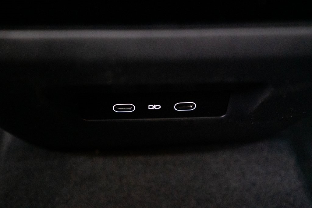 Vehicle image 42 of 45