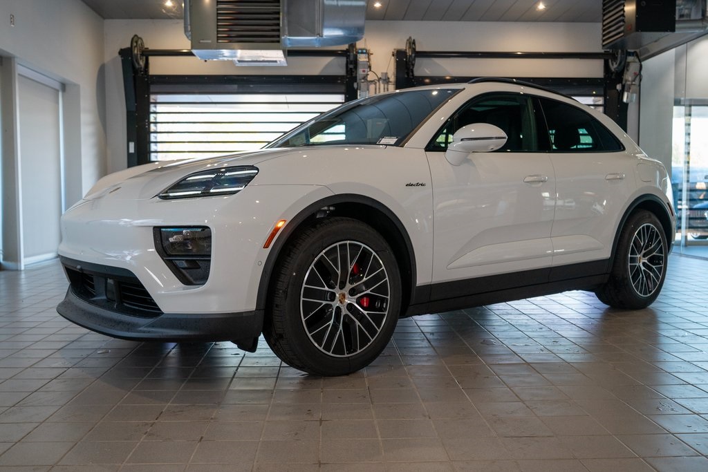 Vehicle image 1 of 45